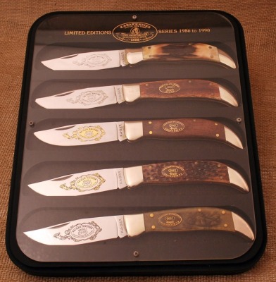 5-Kabar Clasp Knives