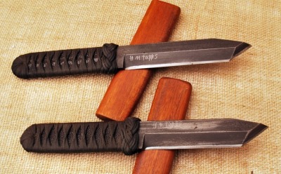 2 Tubbs Paracord Handle Tantos - 2