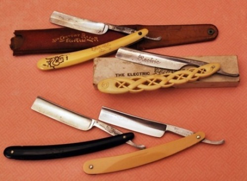 3 Electric & 1 Shapleigh Staight Razors