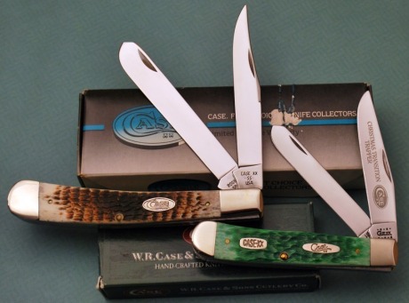 Pair of Case Trapper configuration knives