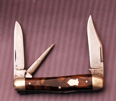 Simmons Keen Kuttler Celluloid 3 backspring whittler