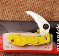 Spyderco Ladybug Hawkbill Salt
