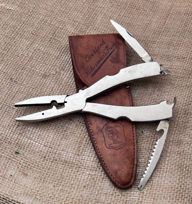 Fisherman's Pliers knife