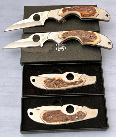 4 Spyderco Kiwi 3's