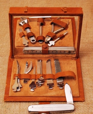 16 Piece German Knife/Tool kit