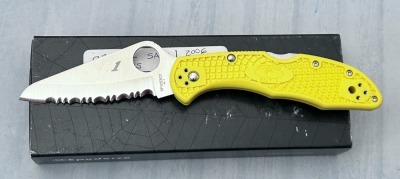 Spyderco Salt