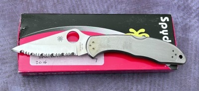 Spyderco Delica