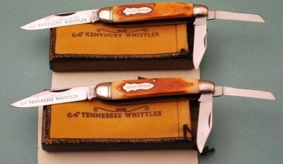 Pair of Schrade Walden Delrin Tennessee Whittlers