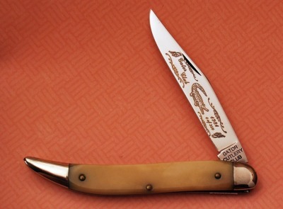 Colonel Coon Gator Cutlery Club Bone Toothpick