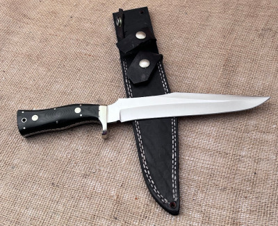 Bob (Bob-Sky) Hajovsky Fancy Bowie-Fighter - 2