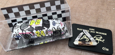 Jeff Gordon Die Cast and Geoff Bodine Commemorative Case Stag Canoe