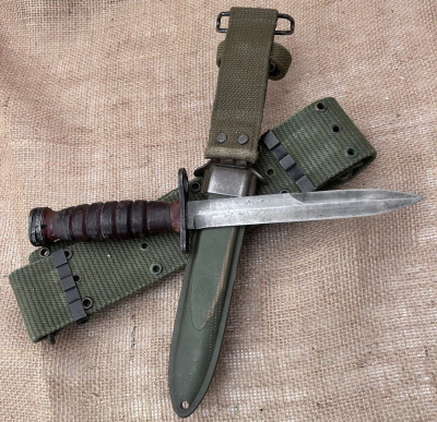 Imperial M4 Bayonet with belt - 4