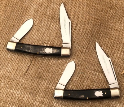 Pair of G.C.C.C. Italy Premium Stock Knives