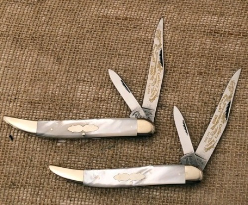 Pair of Fightn' Rooster Pearl Texas Toothpicks 1990 Kentucky Cutlery Assn