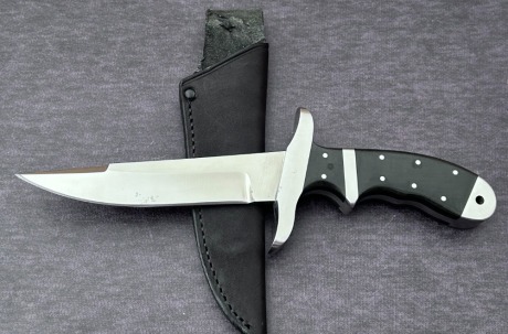 Jim Turecek Micarta Sub-Hilt Fighter