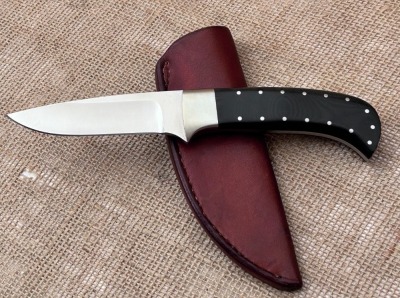 Jim Turecek Black Micarta Hunter