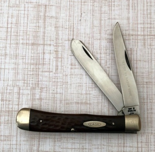 Case 8 dot Bone Trapper