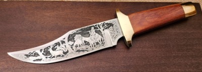 Aurum Etching Engraved Wood Handle Bowie