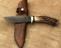 RJ Handmade Damascus Stag Hunter