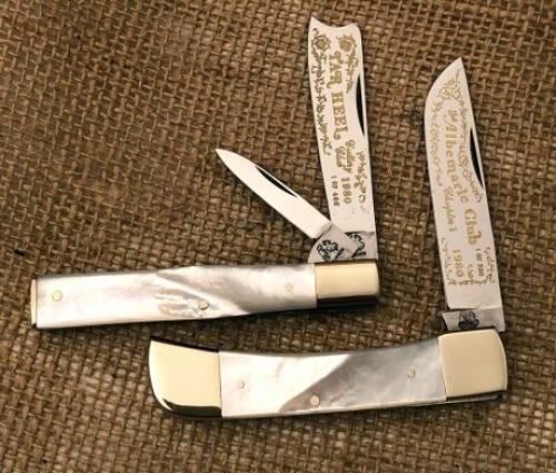 Pair of Fight'n Rooster Pearl Club Knives