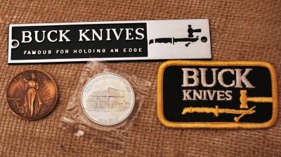 Buck Knives Items