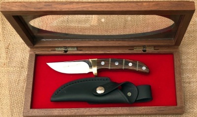 Buck 2015 NRA Nashville Commemorative hunter