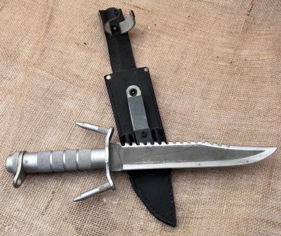 Survival Knife With Aluminum Hollow Handle - 2