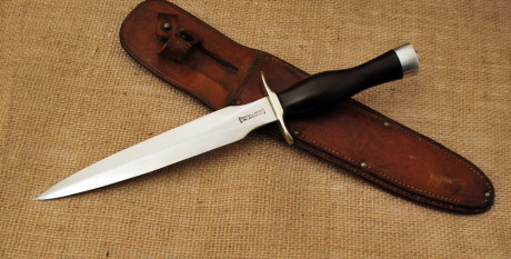 Randall No. 2 Dagger With Unusual Sheath