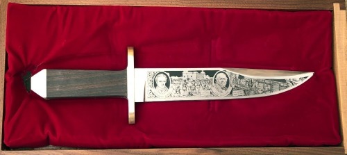 Aurum Etched Republic of Texas Series Wood Handle Bowie