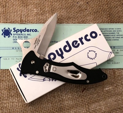 Spyderco Gunting* MultiPar bidding. See Lot 450 for details - 2