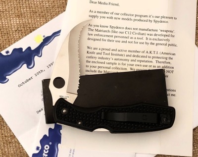 Spyderco Matriarch pre-release model* MultiPar bidding. See Lot 450 for details - 2