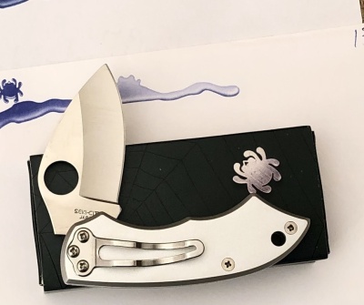 Spyderco PRIDE* MultiPar bidding. See Lot 450 for details - 2