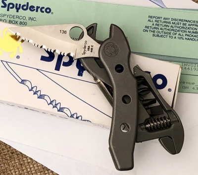 Spyderco SpydeRench* MultiPar bidding. See Lot 450 for details