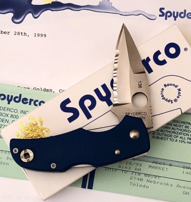 Spyderco Blue Native* MultiPar bidding. See Lot 450 for details