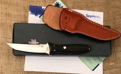 Spyderco LUM TANTO* MultiPar bidding. See Lot 450 for details - 2