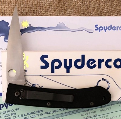 Spyderco Centofante* MultiPar bidding. See Lot 450 for details - 2