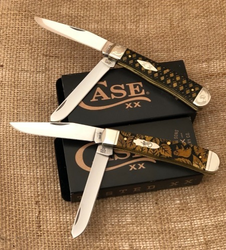 Pair of Case Laser Cut Bone Trappers