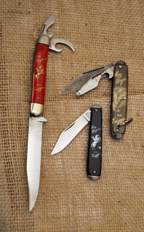 Vintage Roy Rodgers & Trigger Official Knives