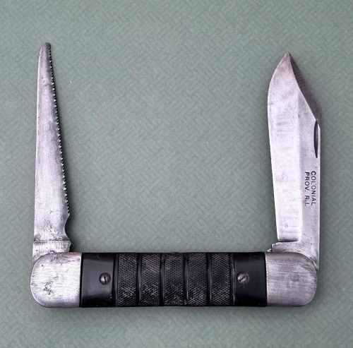 Colonial WWII Survival Knife