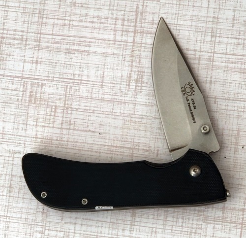 R.E.K.A.T Savant Carbon Fiber Rolling Lock Blade