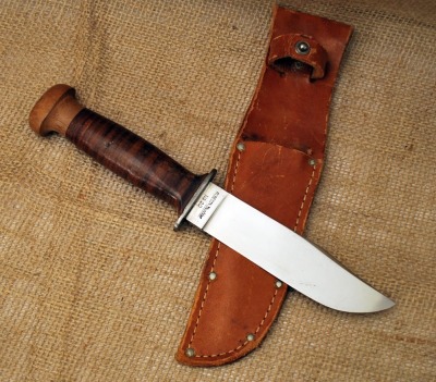 WWII wood pommel Robeson U. S. Navy Knife