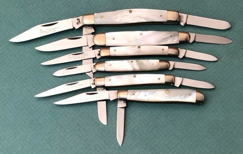 Six Queen Pearl Folders