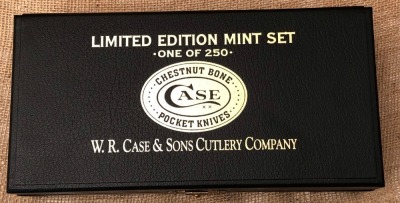 Case Chestnut Bone Engraved Bolser Limited Edition Mint Set - 2