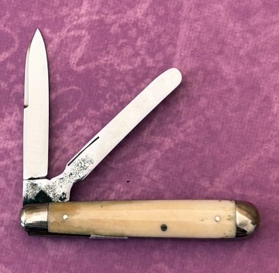 Cattaraugus Exhibition Bone Two Blade with Spatula - 2