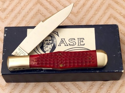 Case Classic Red Bone 61050 Coke Bottle Folding Hunter - 2