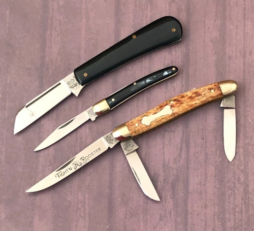 Three Fight'n Rooster Folders
