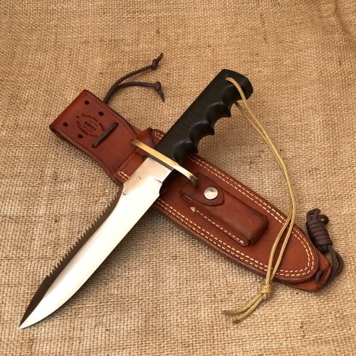 Randall Finger grooved Micarta Divers