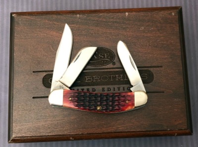 Case Brothers Commemorative Series 2003 William Russell Case Old Red Bone Sowbelly TB6339ss - 2
