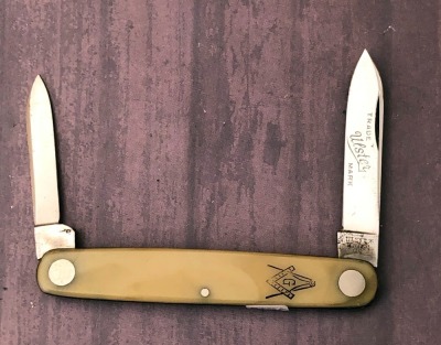 Ulster Salesman's Sample Two Blade Equal End