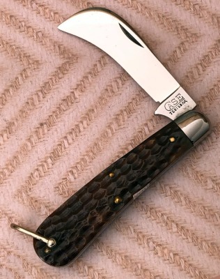 Case Tested XX Green Bone 61013 Hawk Bill